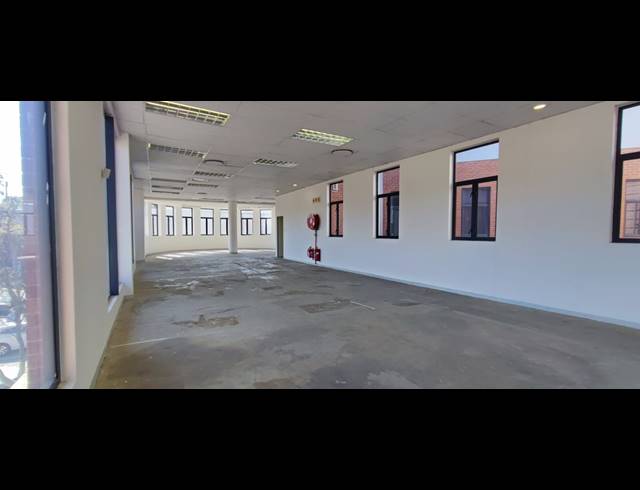 359.70M² OFFICE TO LET IN ZWARTKOP